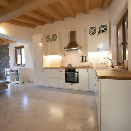 Apartment Vecchio Mulino Cremia